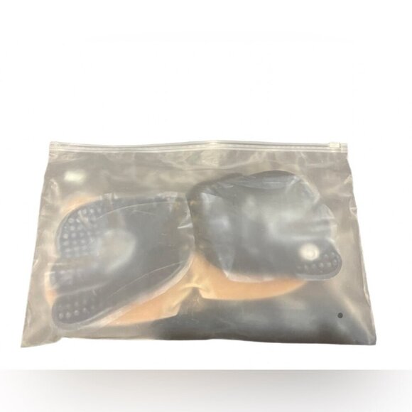 NWT Ursexyly Seamless Strapless nipple covers Push-Up Bra Black and Tan Acup - Picture 4 of 4